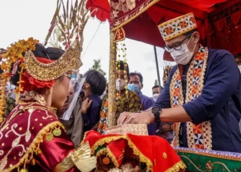 Mas Menteri Sandiaga Uno Sambangi Desa Wisata Rigis Jaya Lampung Barat