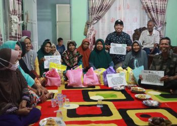 Alfamart Berkolaborasi Bersama GenPI Lampung dan Payungi Berbagi Sembako